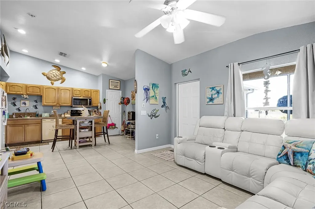 4409 & 4411 22nd Street SW Lehigh Acres FL 33973