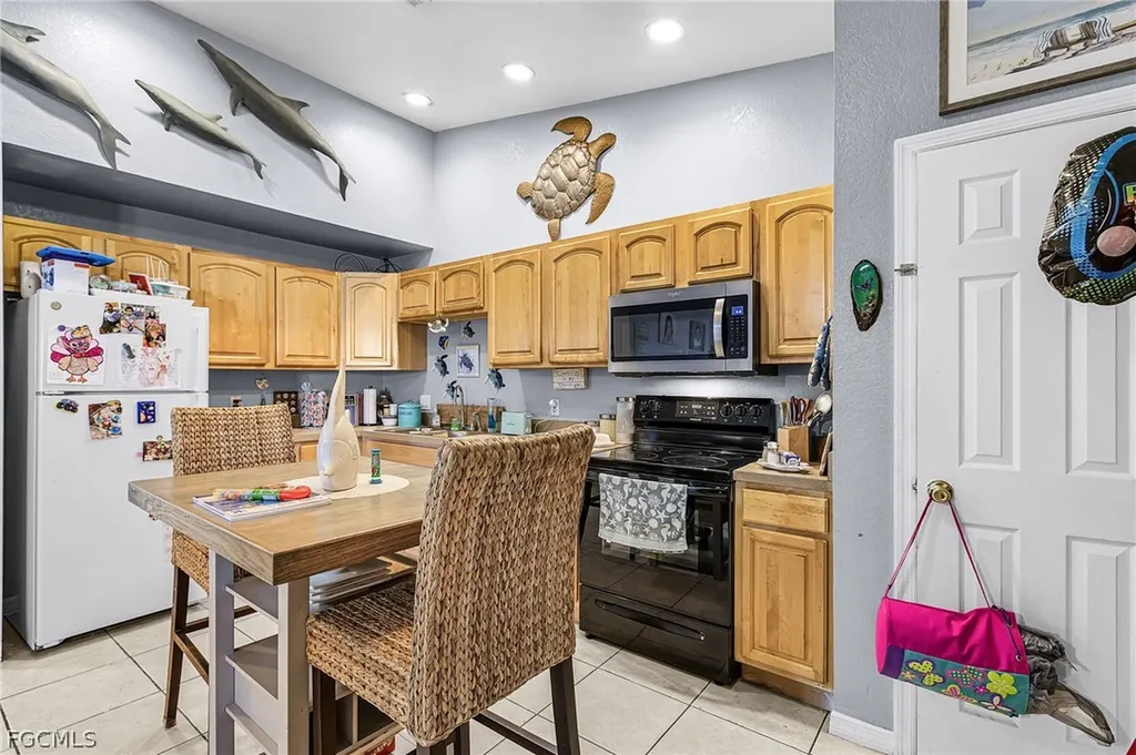 4409 & 4411 22nd Street SW Lehigh Acres FL 33973