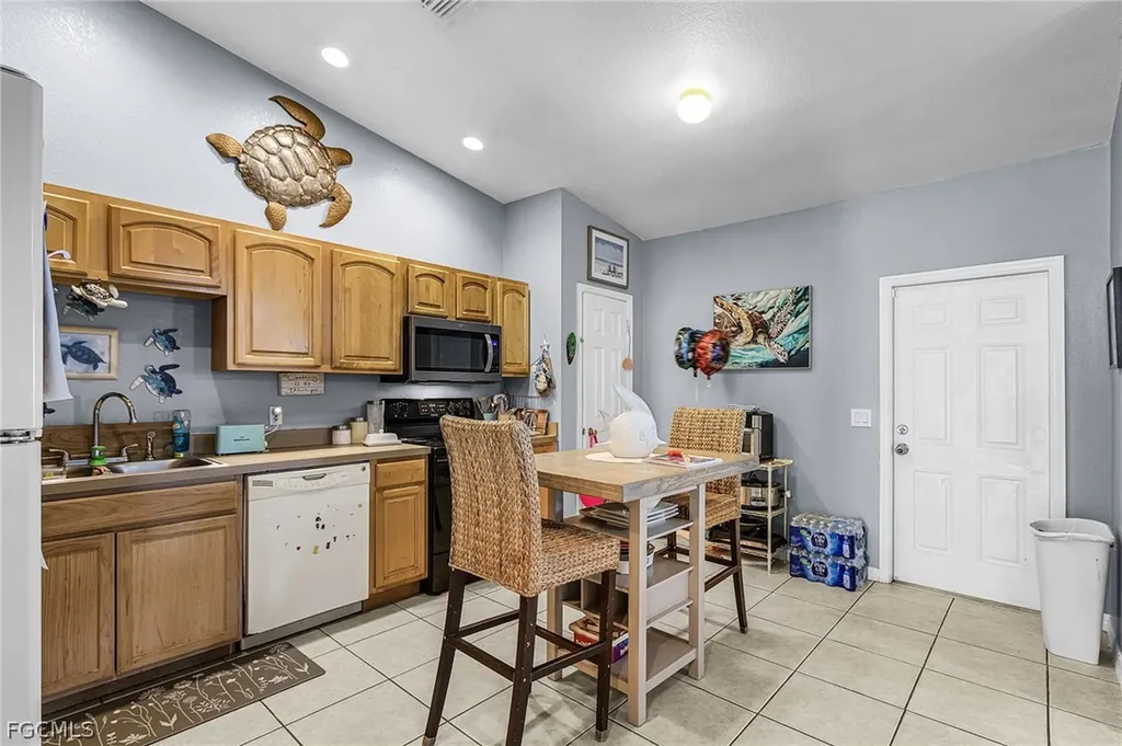 4409 & 4411 22nd Street SW Lehigh Acres FL 33973