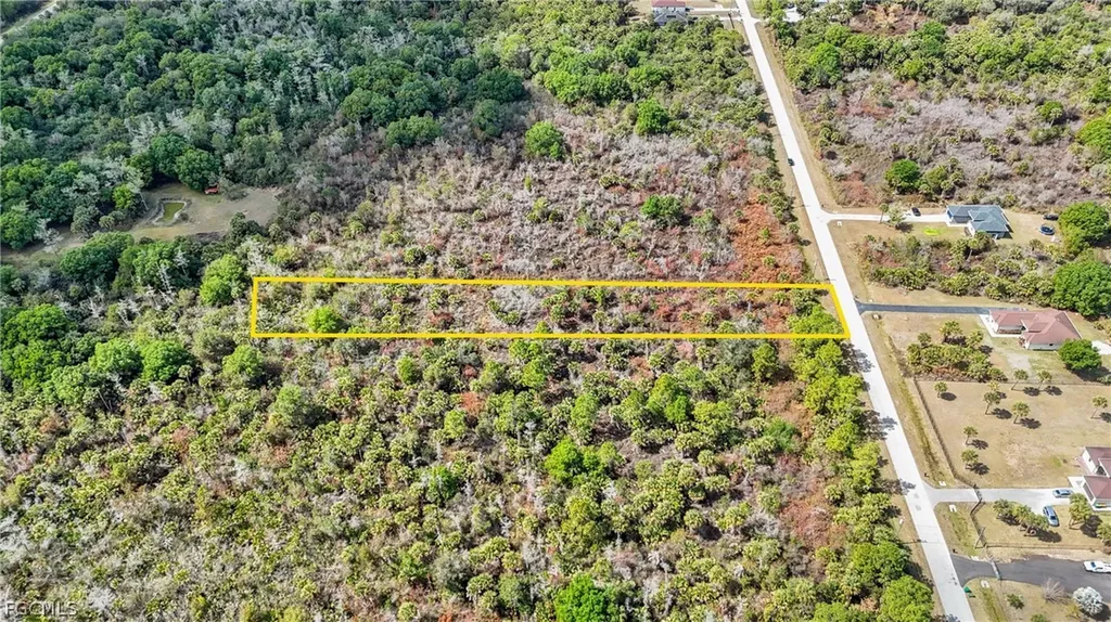 24TH Ave SE Naples FL 34117