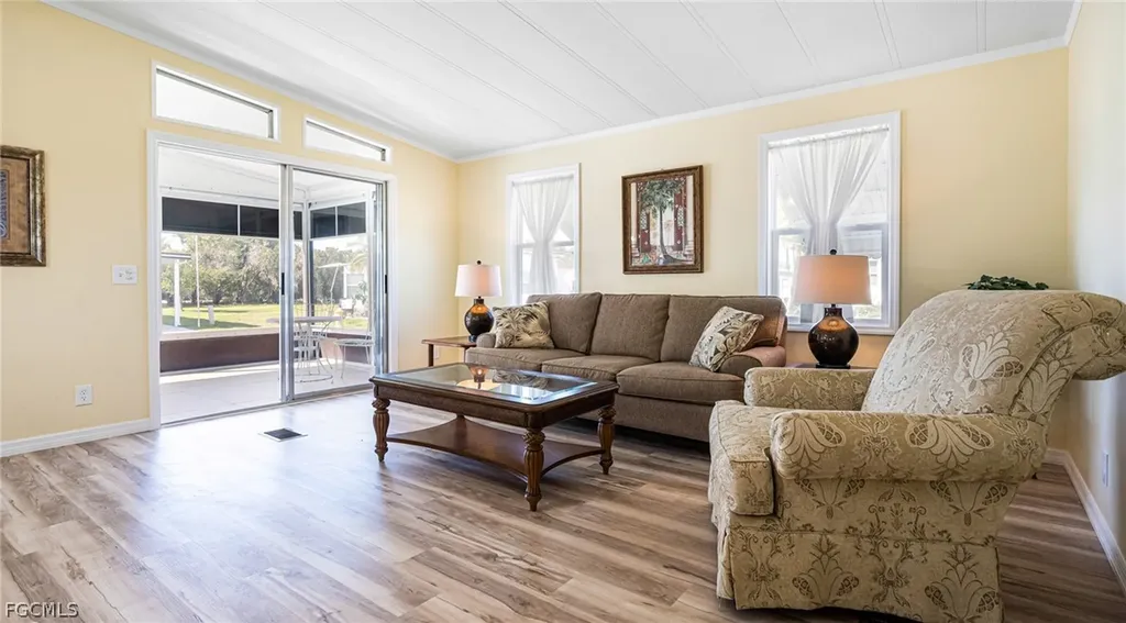 5634 Captain John Smith Loop North Fort Myers FL 33917