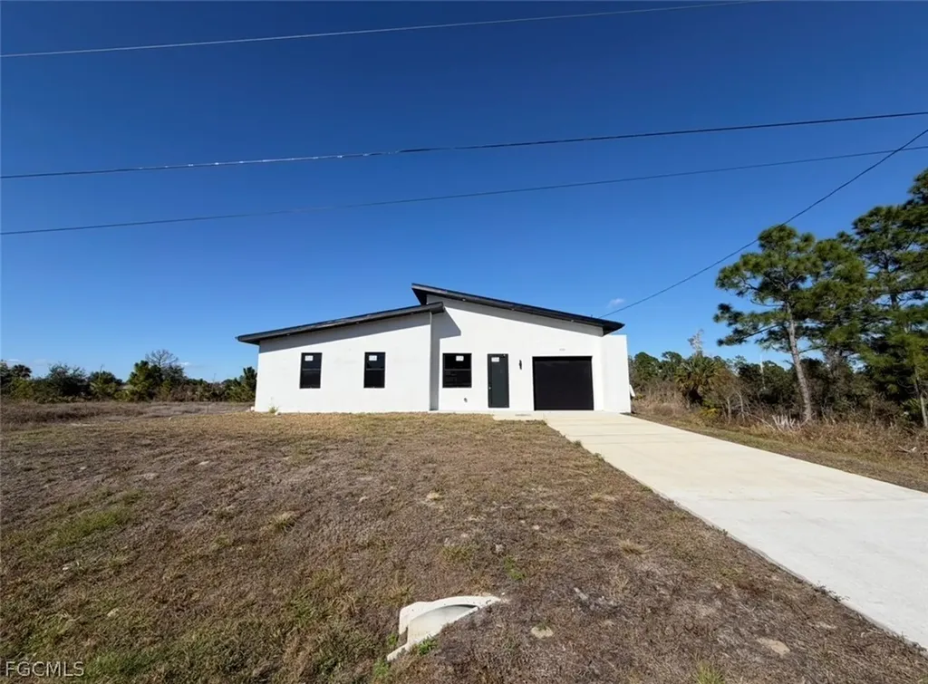 3107 Meadow Road Lehigh Acres FL 33974