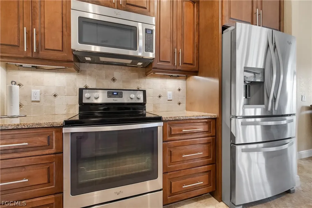 2818 SW 39th Street Cape Coral FL 33914