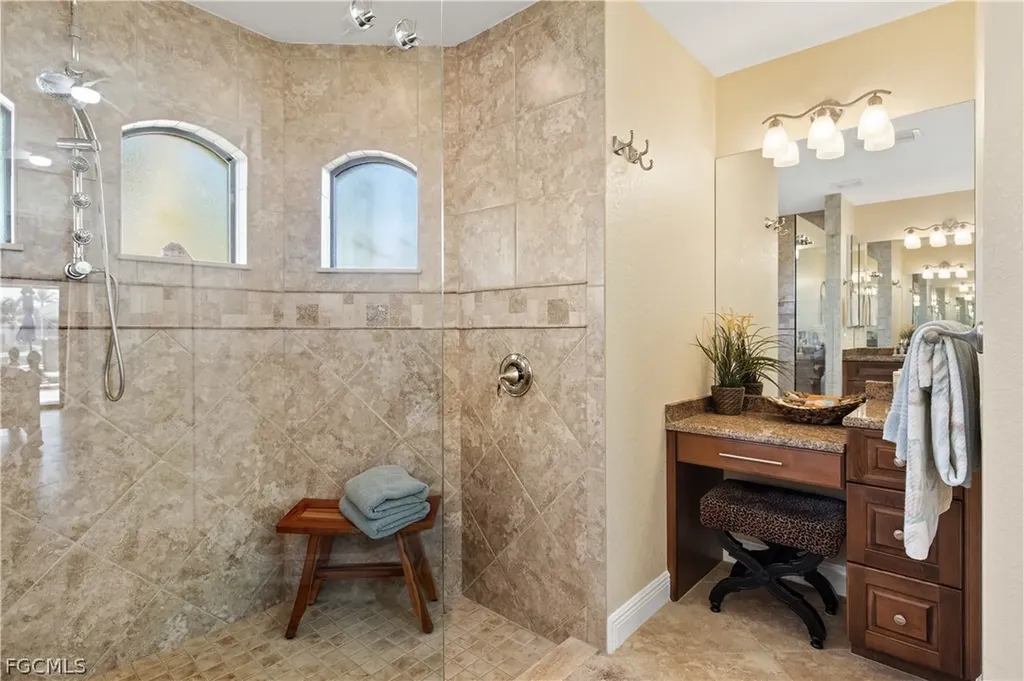 2818 SW 39th Street Cape Coral FL 33914