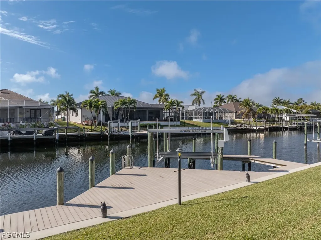 2818 SW 39th Street Cape Coral FL 33914