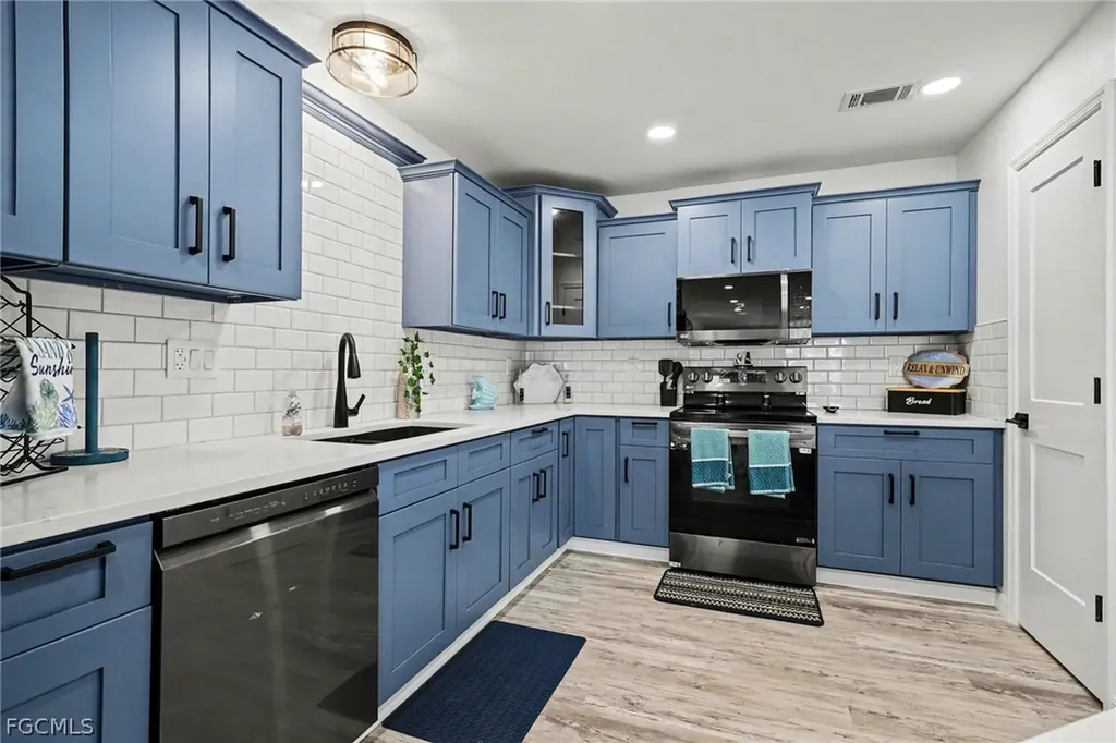 17521 Bryan Court Fort Myers Beach FL 33931