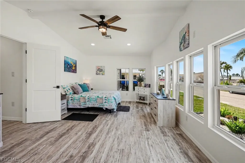 17521 Bryan Court Fort Myers Beach FL 33931