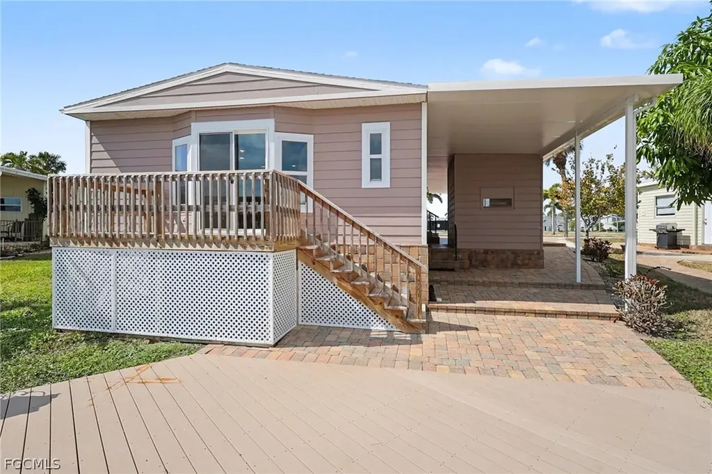 17521 Bryan Court Fort Myers Beach FL 33931