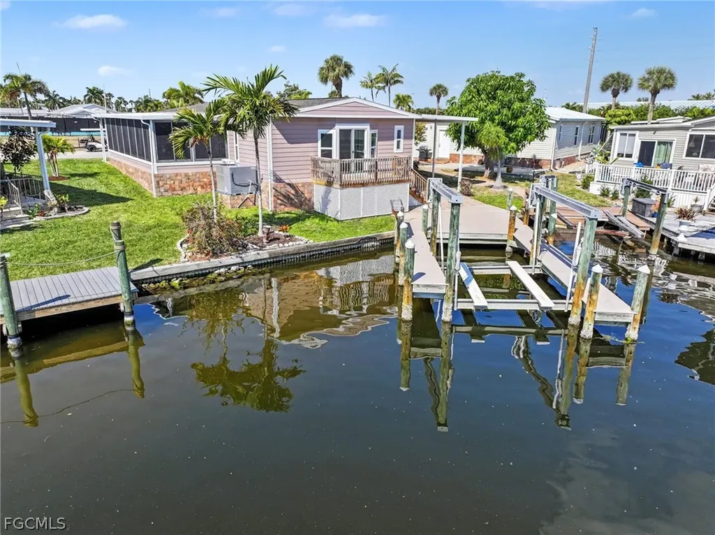 17521 Bryan Court Fort Myers Beach FL 33931