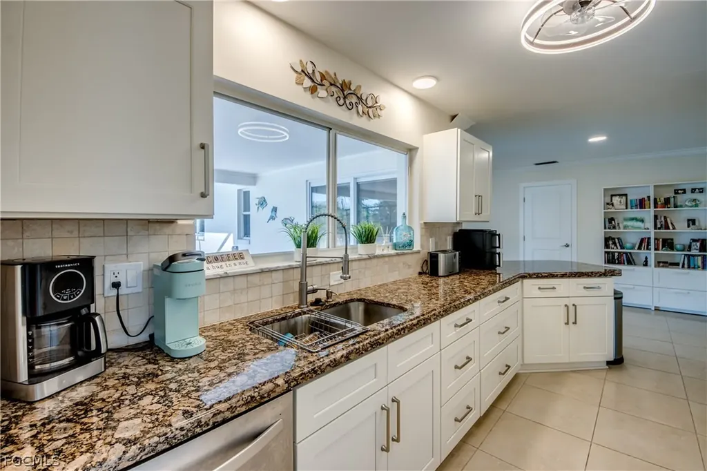 5966 SW 1st Court Cape Coral FL 33914
