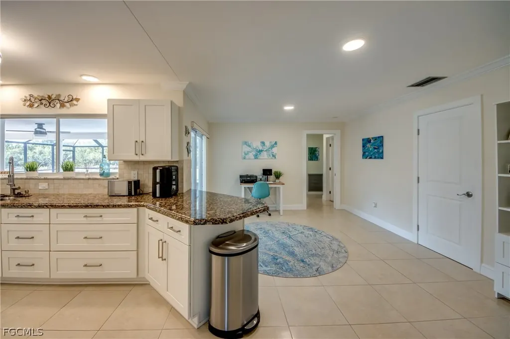 5966 SW 1st Court Cape Coral FL 33914