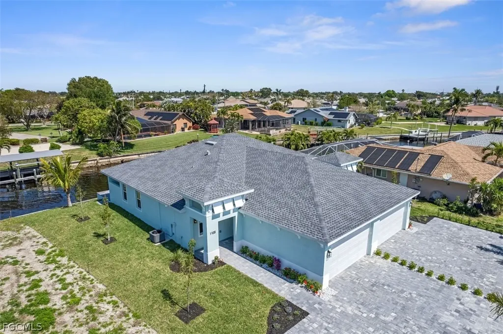 1107 SE 38th Street Cape Coral FL 33904