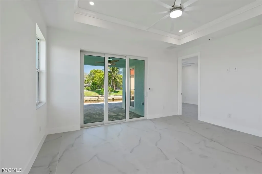 1105 SE 38th Street Cape Coral FL 33904