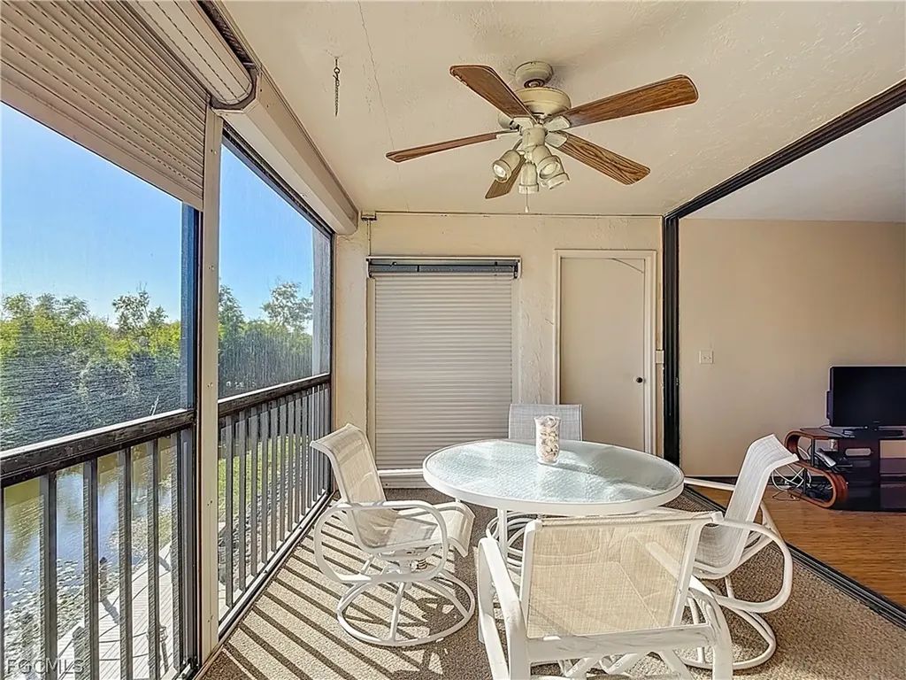 2067 W Lakeview Boulevard North Fort Myers FL 33903