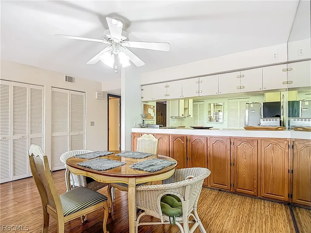 2067 W Lakeview Boulevard North Fort Myers FL 33903