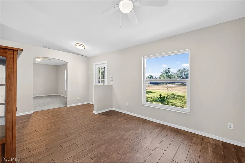 921 47th Avenue NE Naples FL 34120