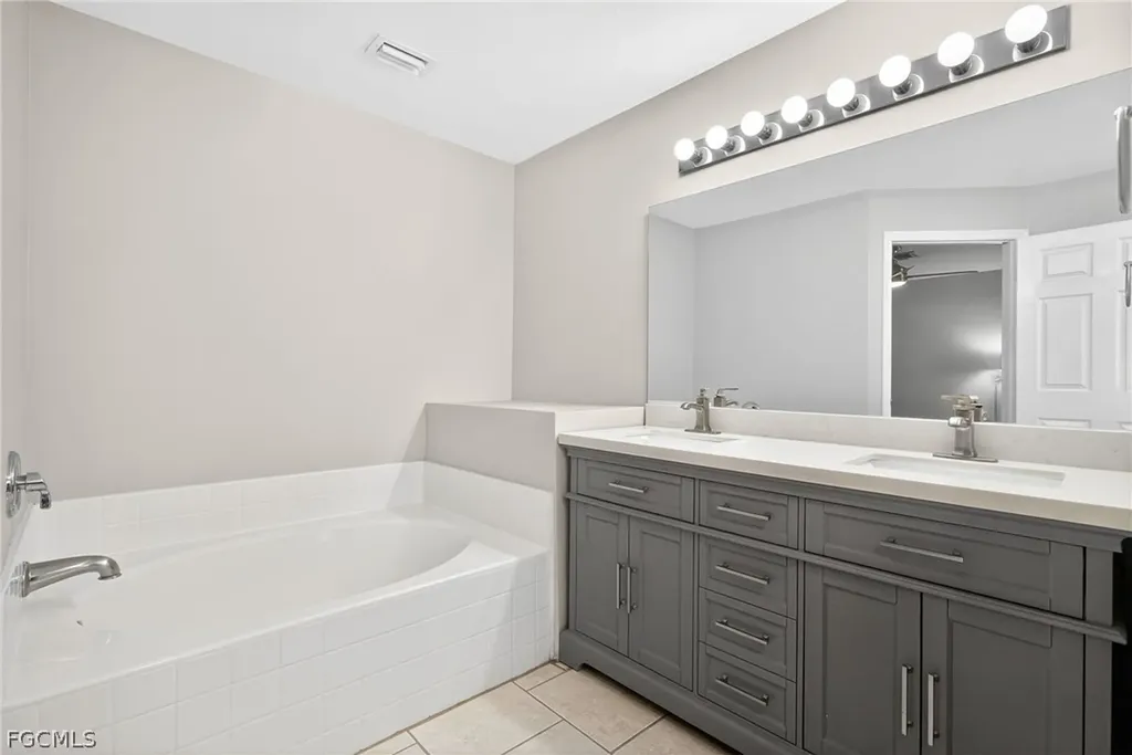 921 47th Avenue NE Naples FL 34120