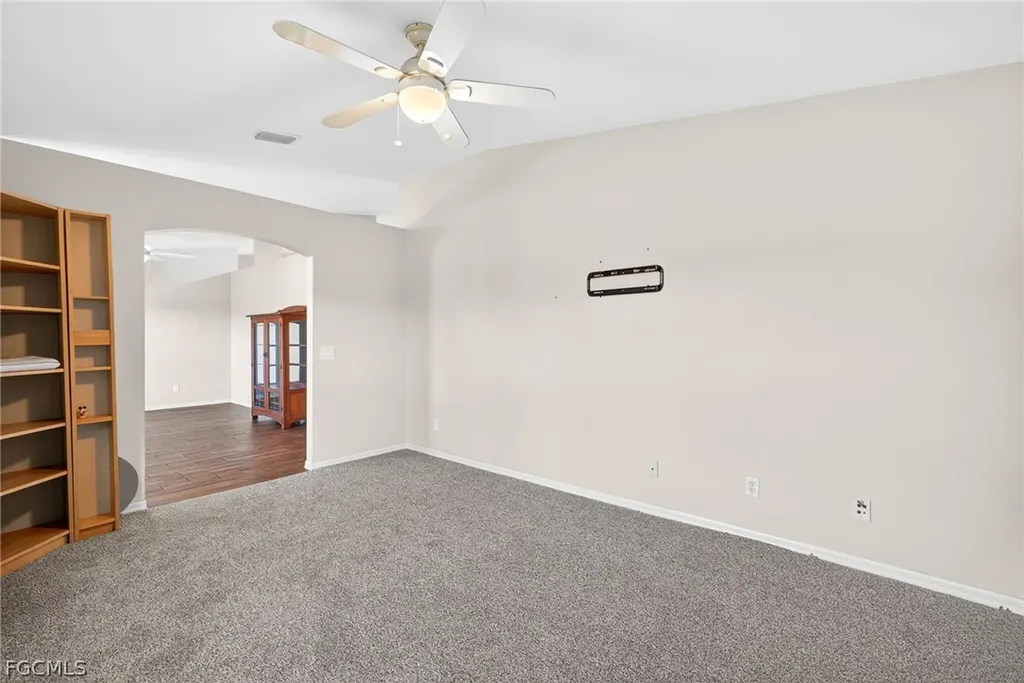 921 47th Avenue NE Naples FL 34120