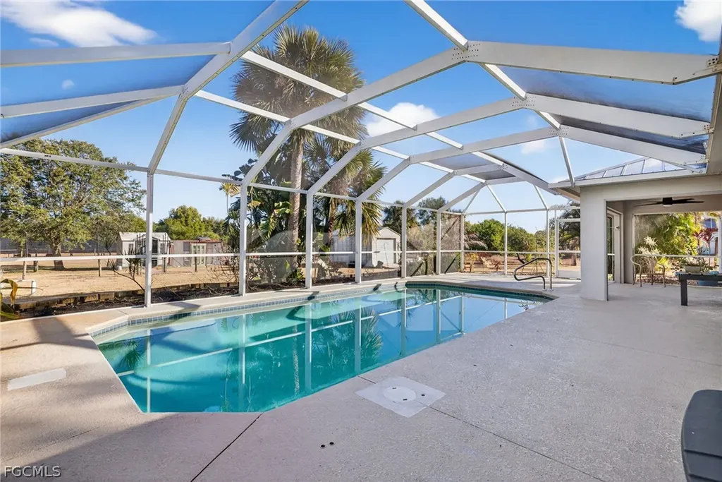 921 47th Avenue NE Naples FL 34120
