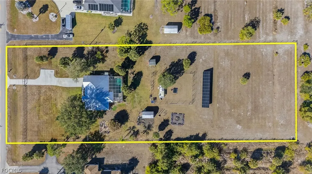 921 47th Avenue NE Naples FL 34120