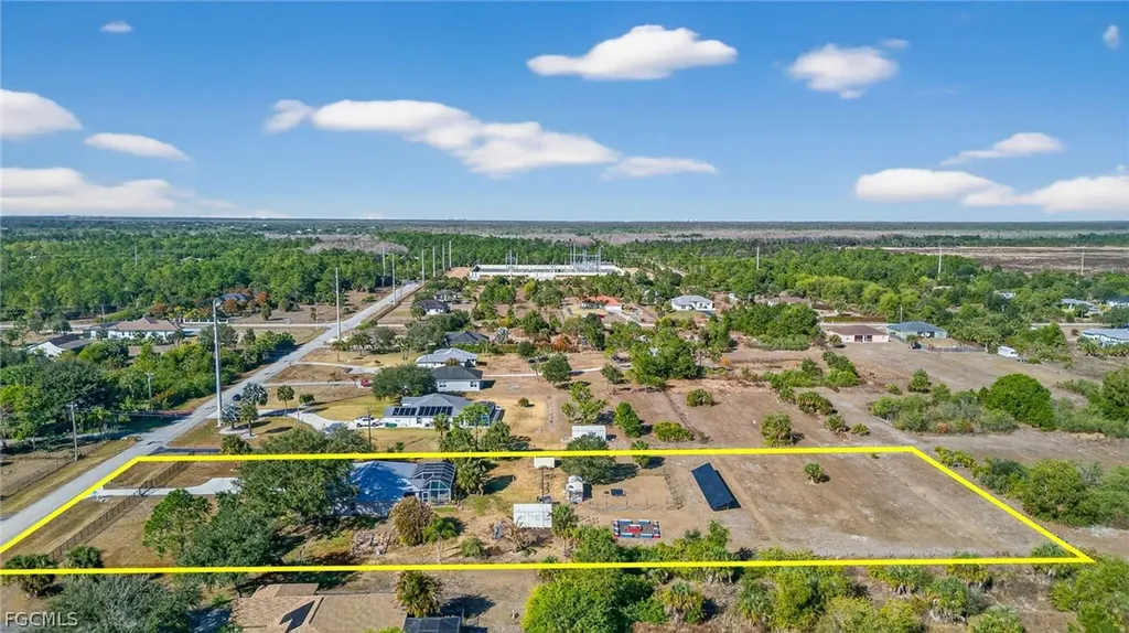 921 47th Avenue NE Naples FL 34120