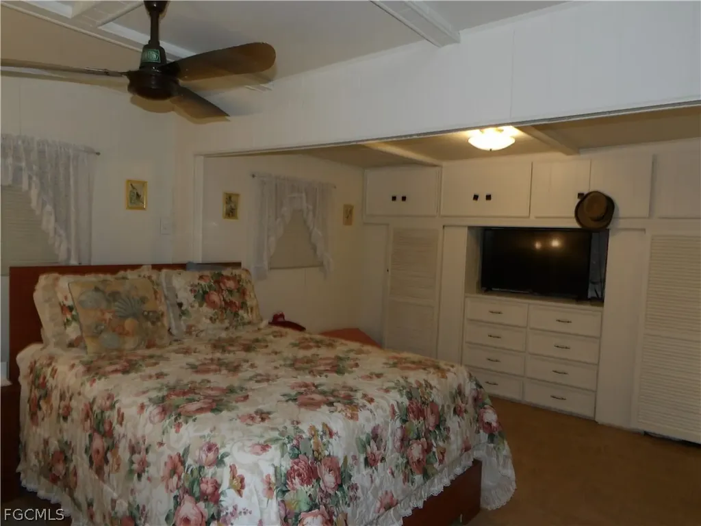 123 Flame Lane North Fort Myers FL 33917