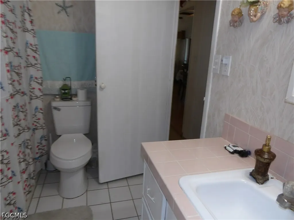 123 Flame Lane North Fort Myers FL 33917