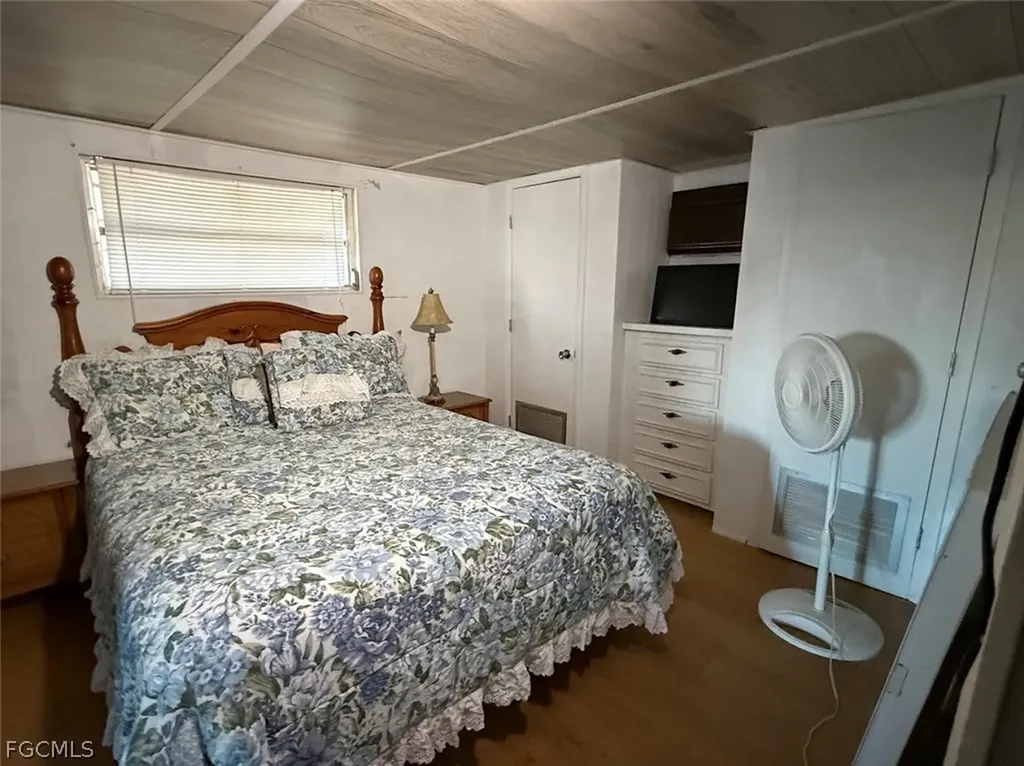 123 Flame Lane North Fort Myers FL 33917