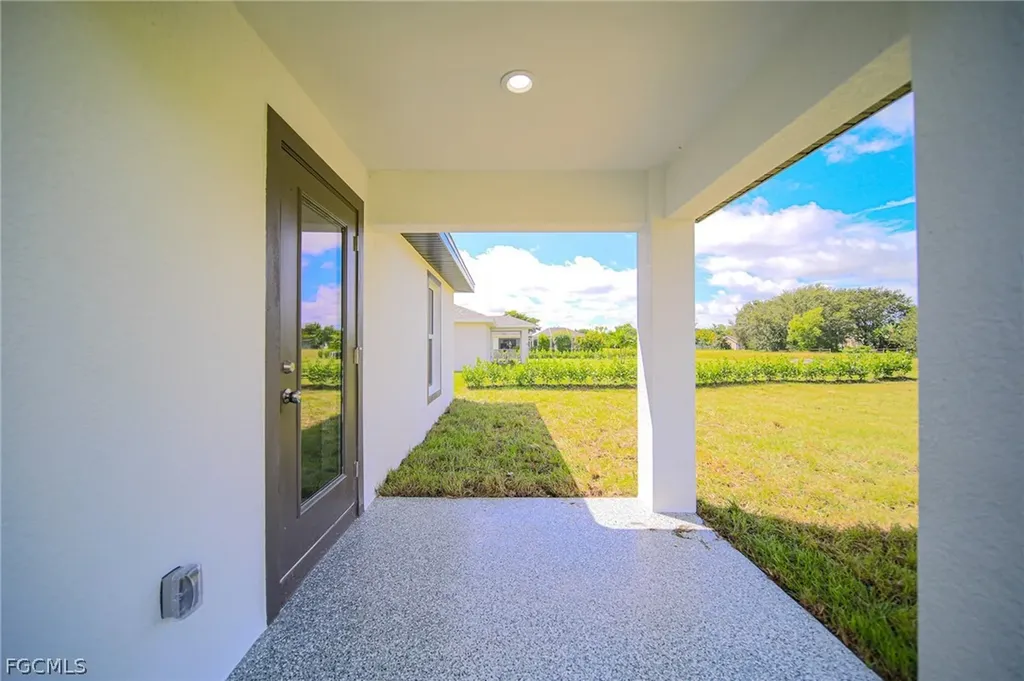 321 Hermosa Avenue Lehigh Acres FL 33974