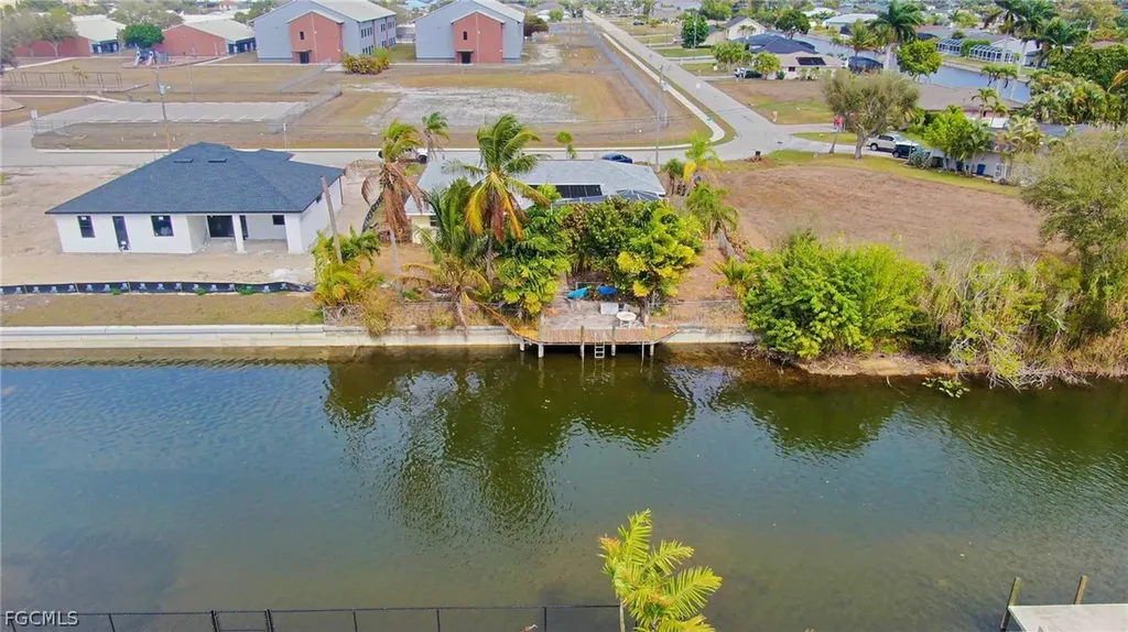 604 SW 20th Terrace Cape Coral FL 33991