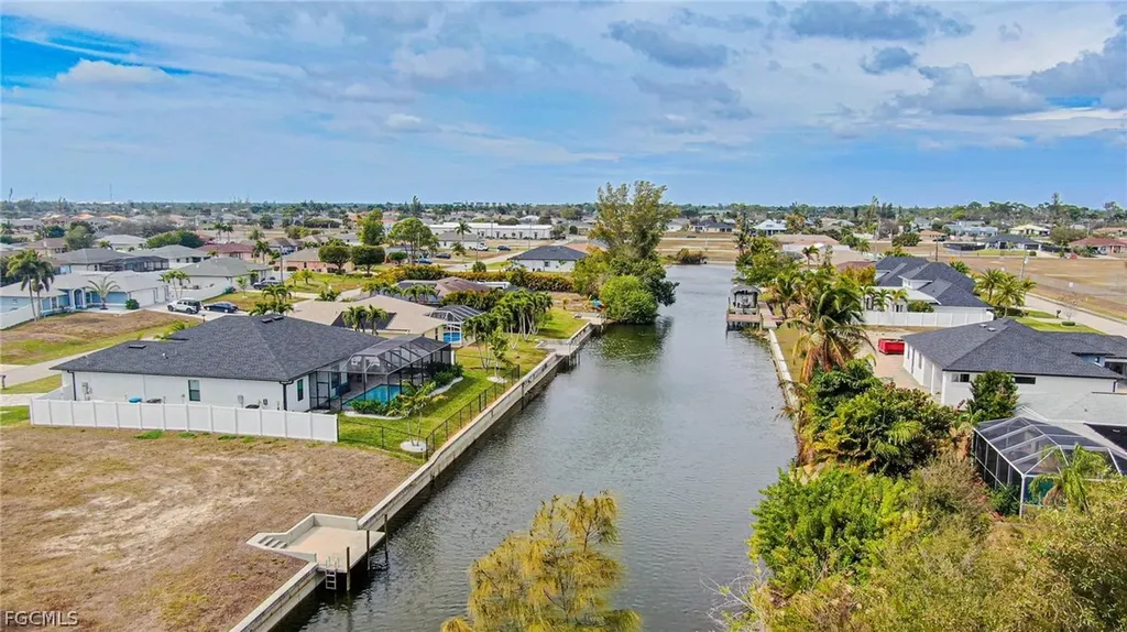 604 SW 20th Terrace Cape Coral FL 33991