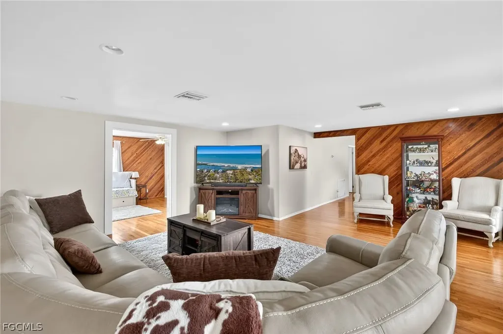 3790 Goggin Road Alva FL 33920