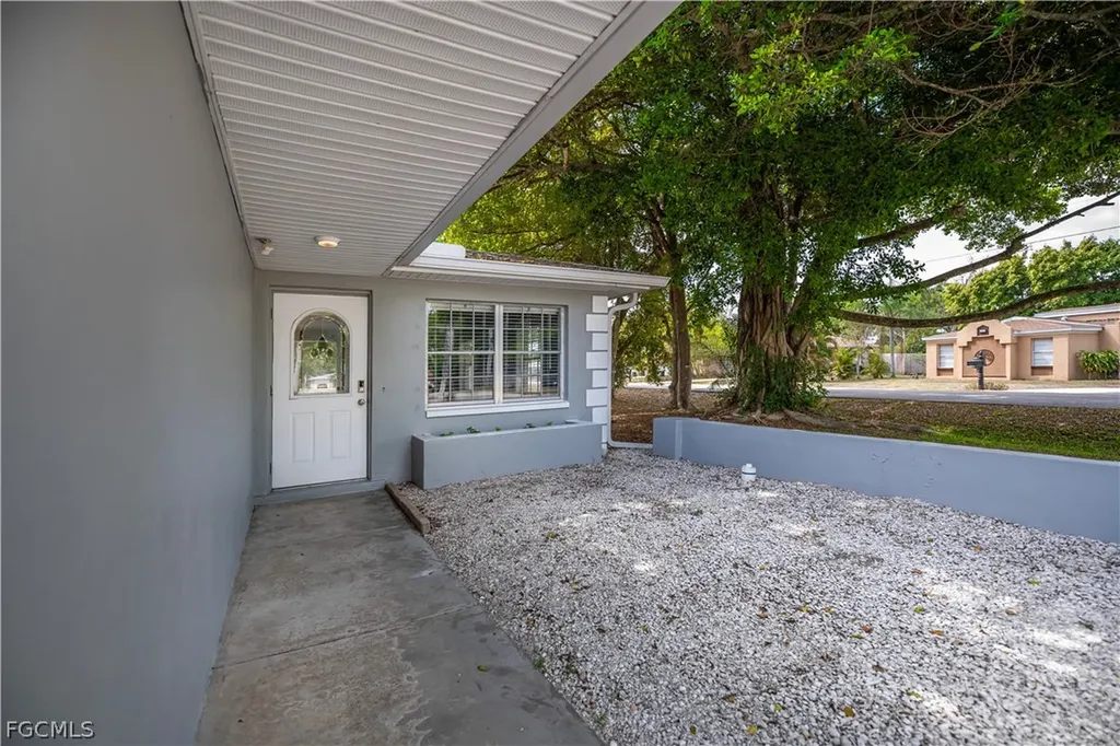 13201 Fourth Street Fort Myers FL 33905