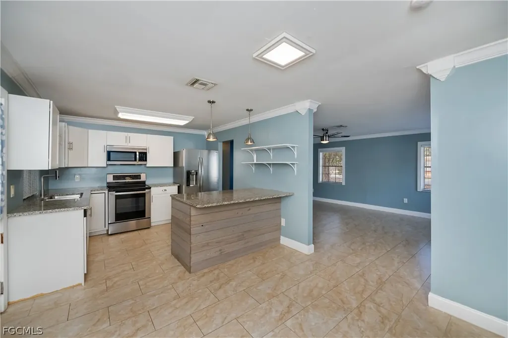 13201 Fourth Street Fort Myers FL 33905