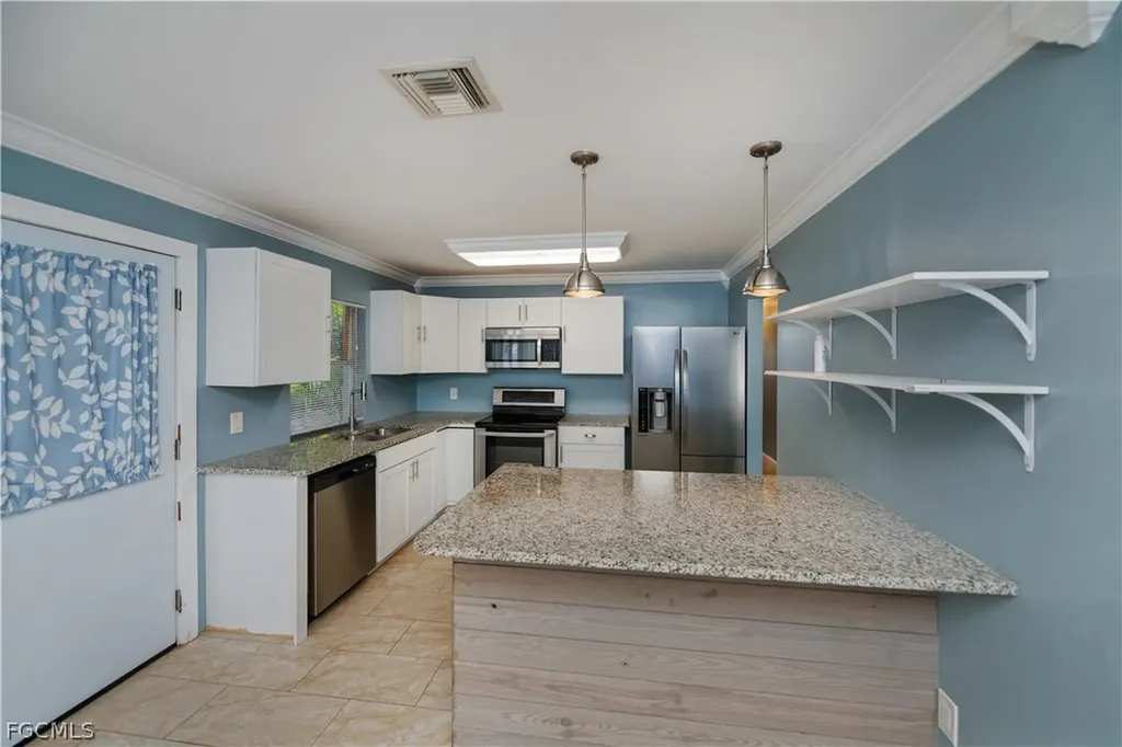 13201 Fourth Street Fort Myers FL 33905