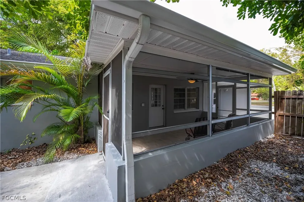 13201 Fourth Street Fort Myers FL 33905