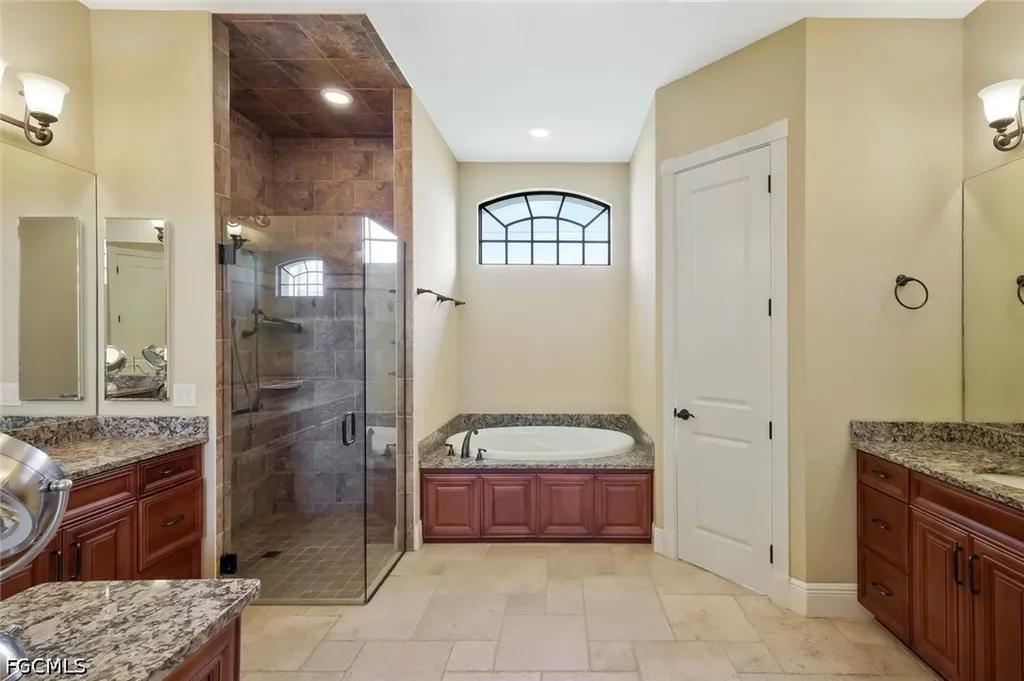 2724 Gleason Parkway Cape Coral FL 33914