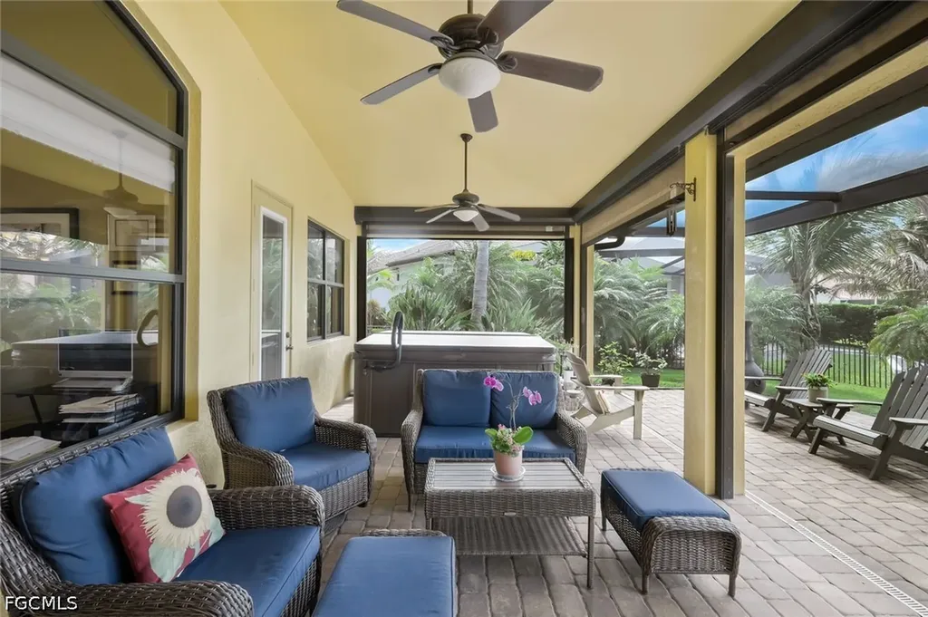 2724 Gleason Parkway Cape Coral FL 33914