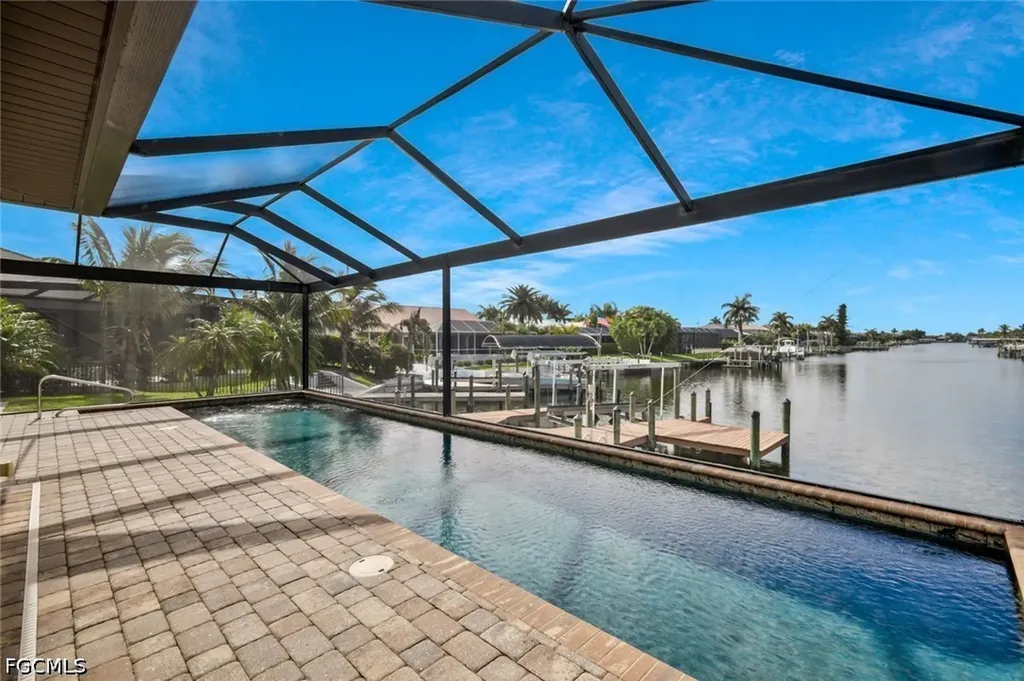 2724 Gleason Parkway Cape Coral FL 33914