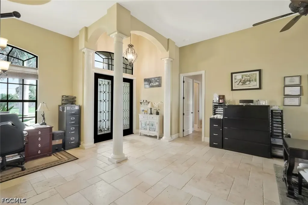 2724 Gleason Parkway Cape Coral FL 33914