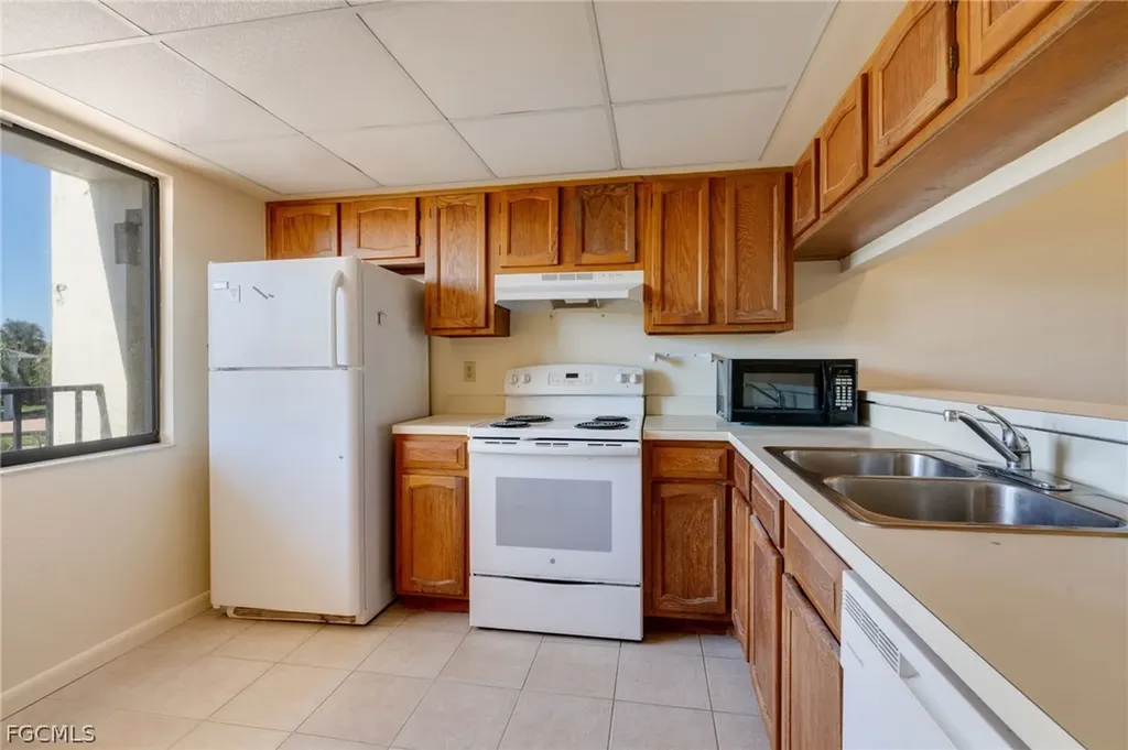 21490 Bay Village Drive Fort Myers Beach FL 33931