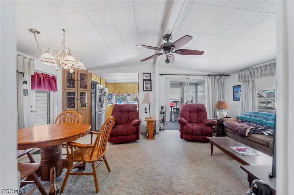 108 Coachlight Lane North Fort Myers FL 33917