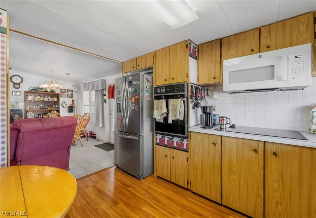 108 Coachlight Lane North Fort Myers FL 33917