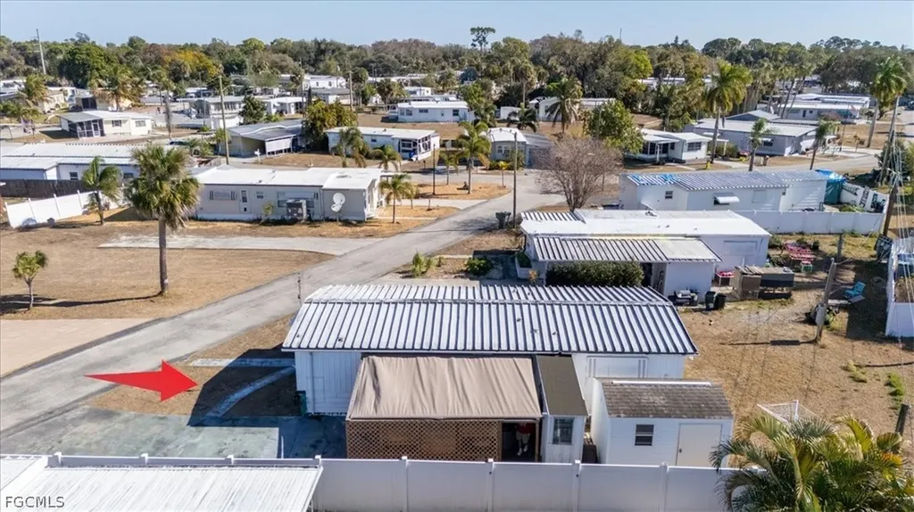 108 Coachlight Lane North Fort Myers FL 33917