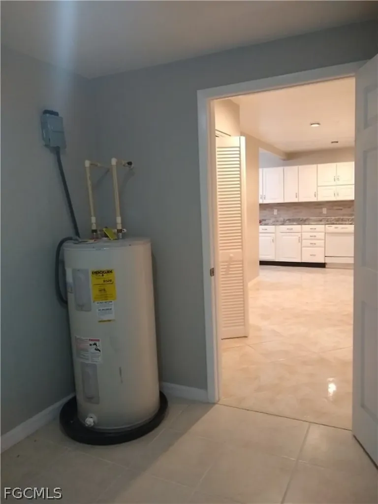 6870 Golden Road North Fort Myers FL 33917
