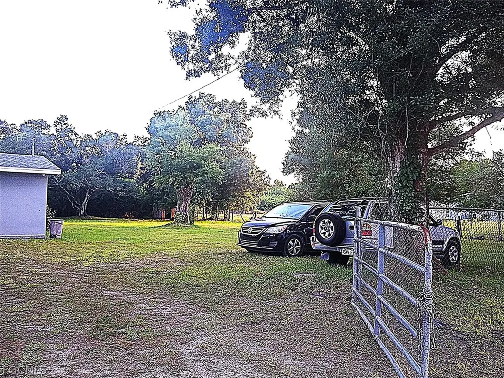 6870 Golden Road North Fort Myers FL 33917