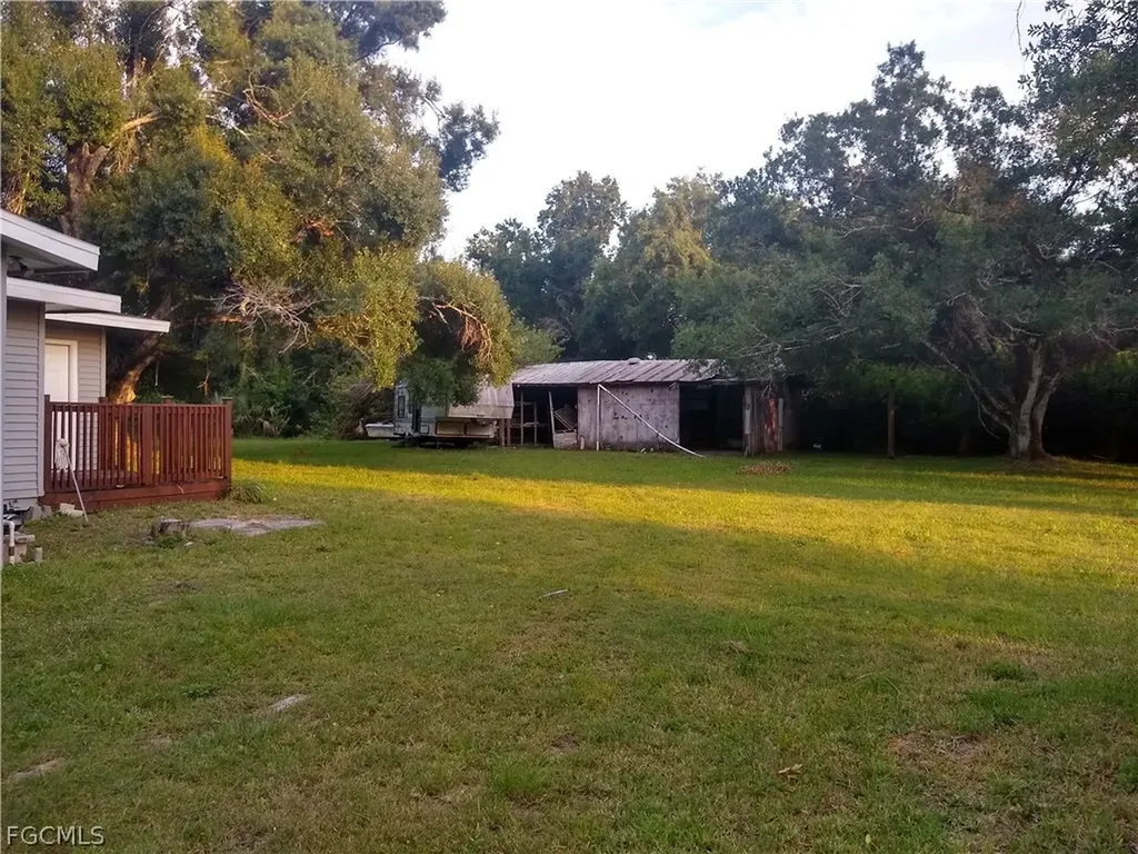 6870 Golden Road North Fort Myers FL 33917
