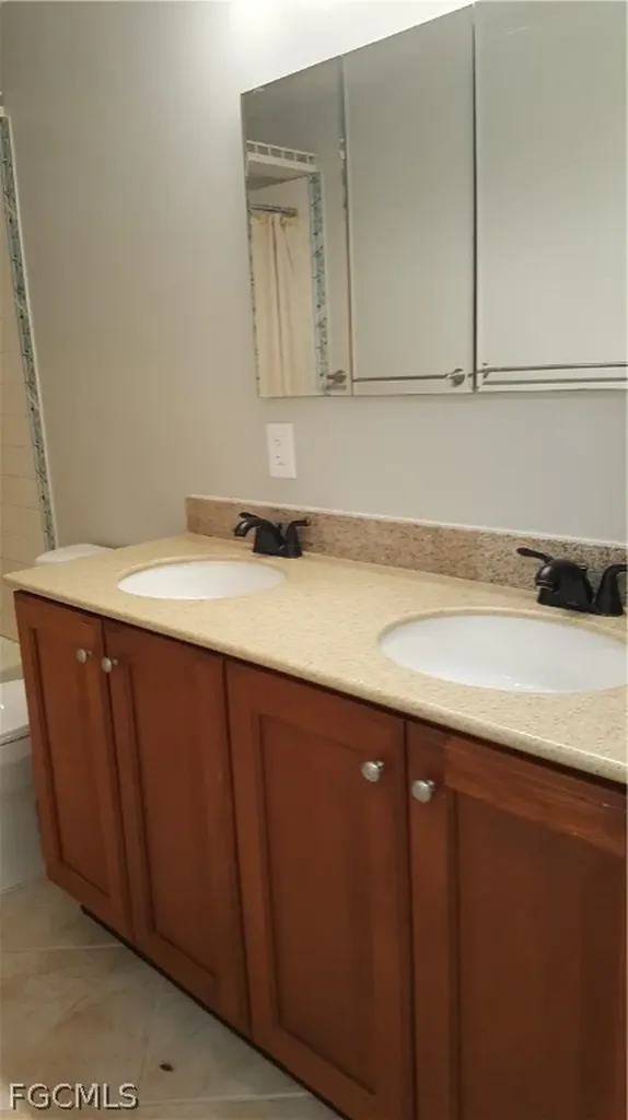 6870 Golden Road North Fort Myers FL 33917