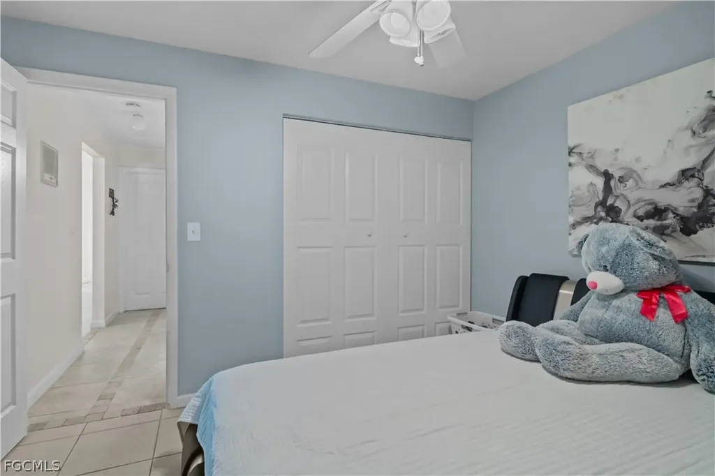 105 SE 44th Terrace Cape Coral FL 33904