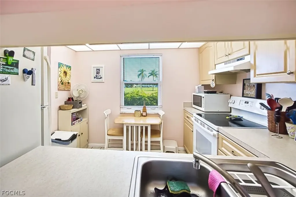 6102 Augusta Drive Fort Myers FL 33907